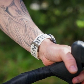 Suunto pasek do zegarka 22mm Athletic 5 Pearl White, rozmiar S+M 2