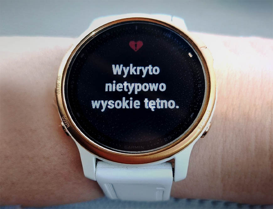 alert nietypowego wysokiego tętna Garmin
