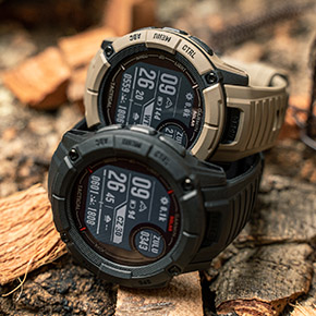 Dwie wersje Instinct 2x, Tactical i Standard
